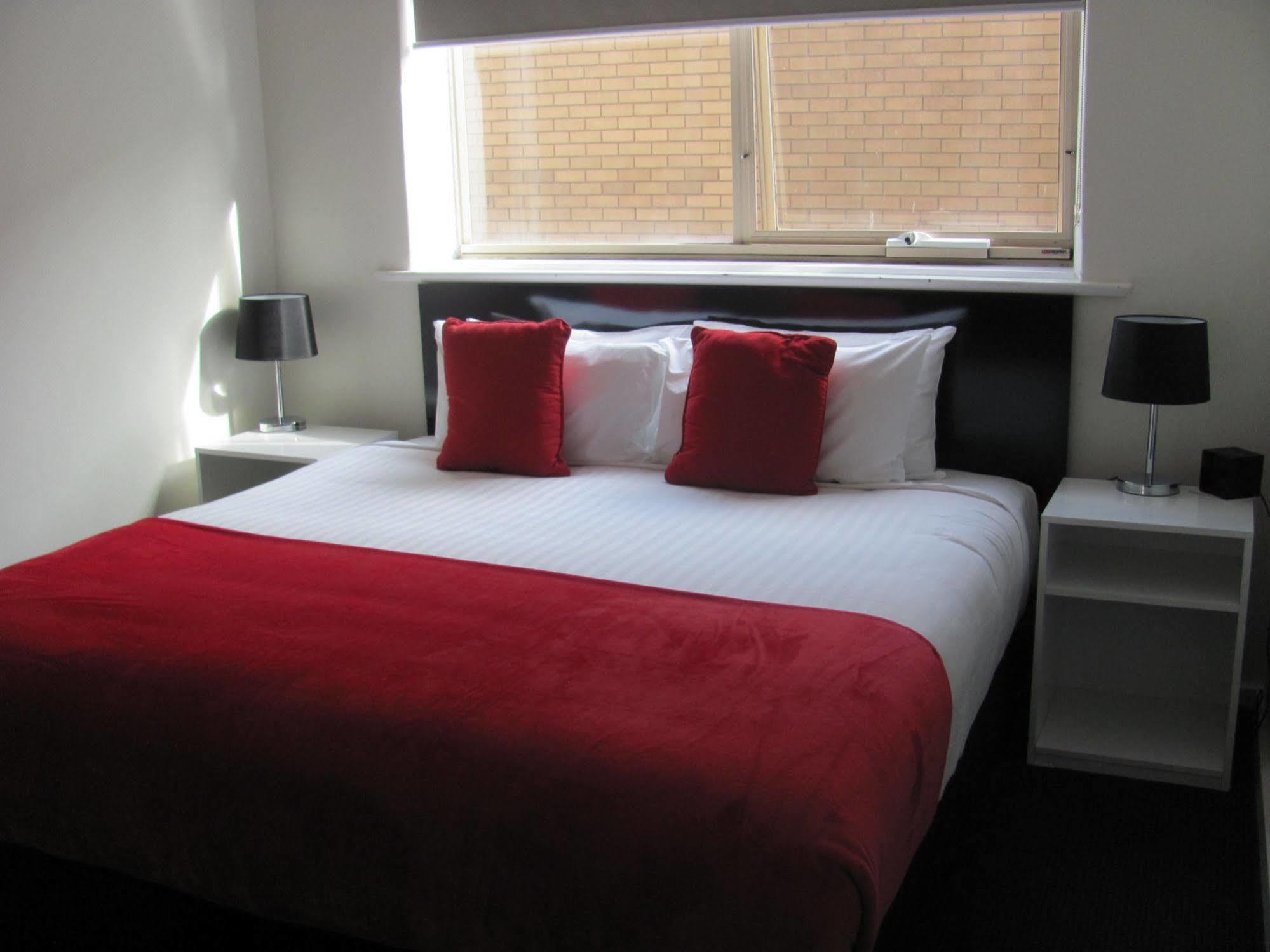 Apartments On Flemington Melbourne Ngoại thất bức ảnh